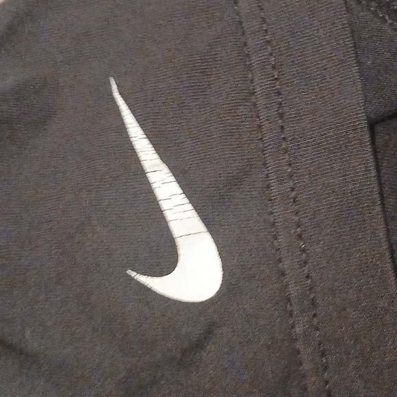 Mens black and white Nike tshirt size L - Picture 3 of 6